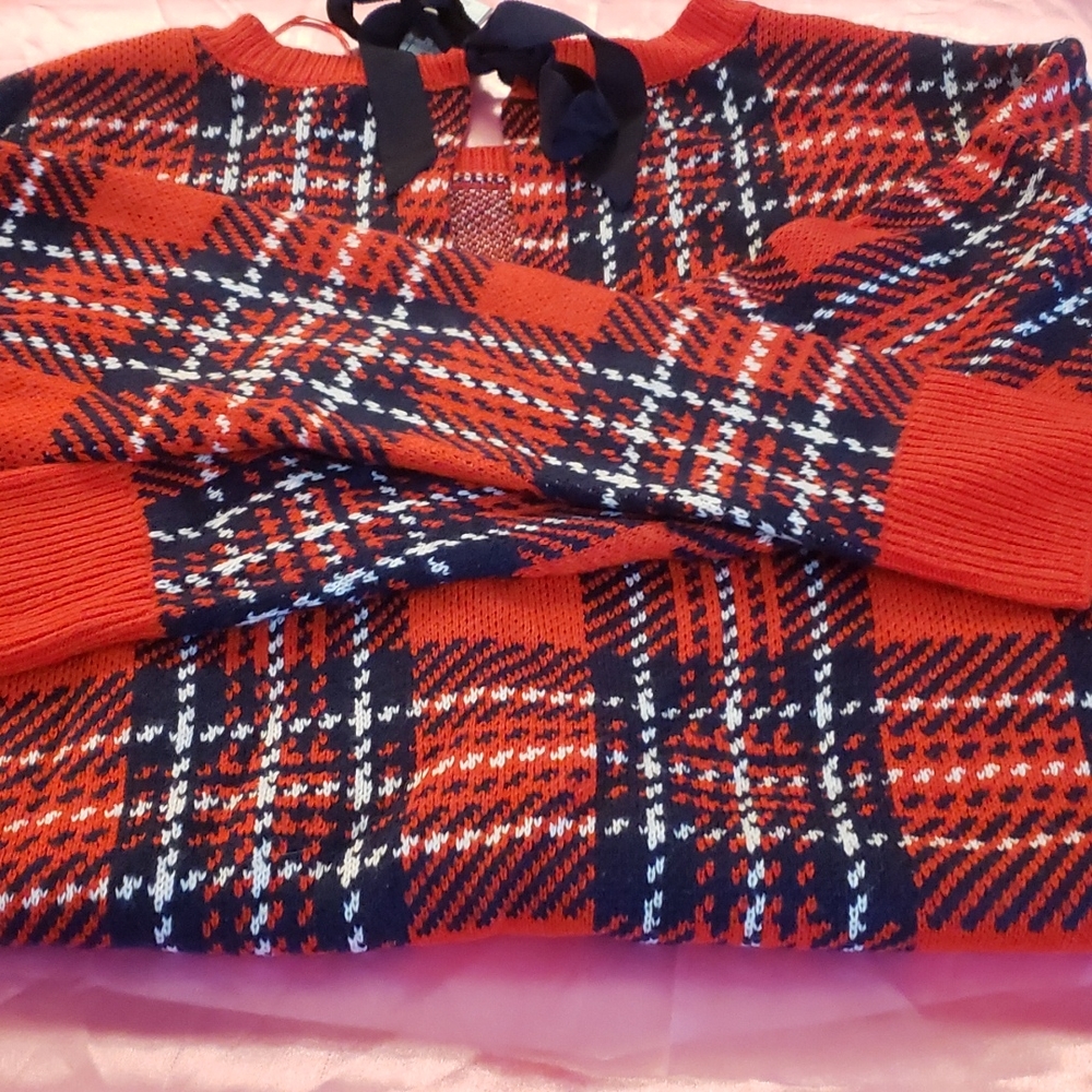 Sweater - Picture 5 of 8